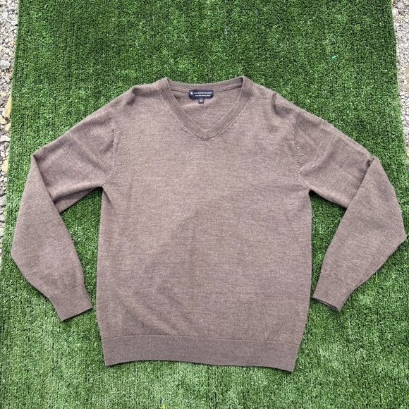 Men's Hart Schaffner Marx Merino Wool Brown V-Neck Sweater, Size M - Picture 1 of 6